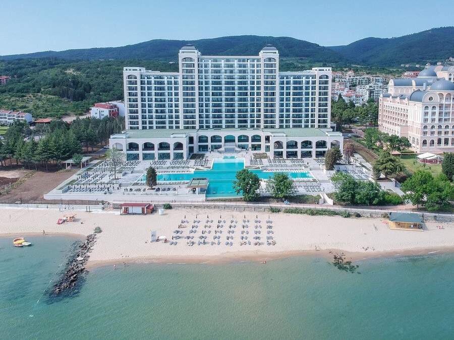 هتلهای ساحلی بلغارستان bulgarian hotels.jpg
