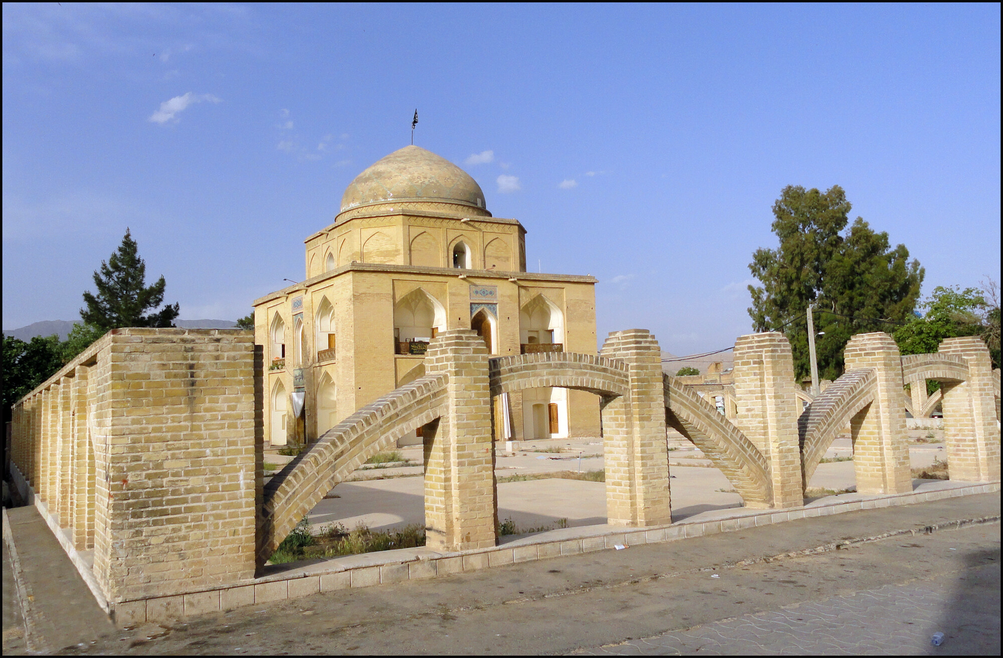 Bibi_dokhtaran_Shiraz_Hadi_Karimi-lastsecond.jpg